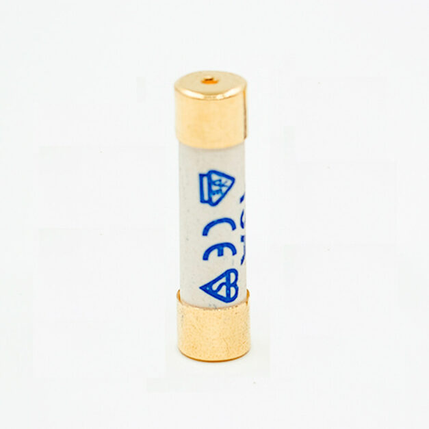 AMR-Gold-Plated-Internal-Fuses