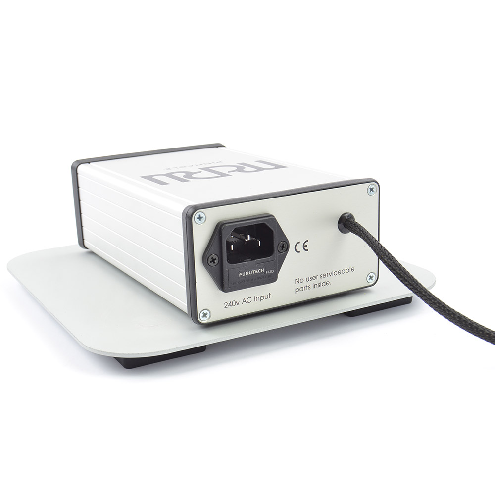 The MCRU Pinnacle Linear Power Supply MCRU