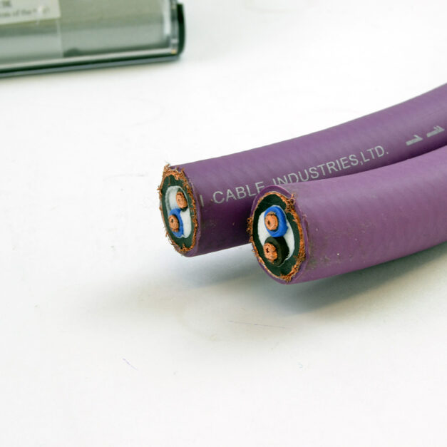 Furutech DSS-4.1 Audiophile DIY Loudspeaker Cable Set - Image 4