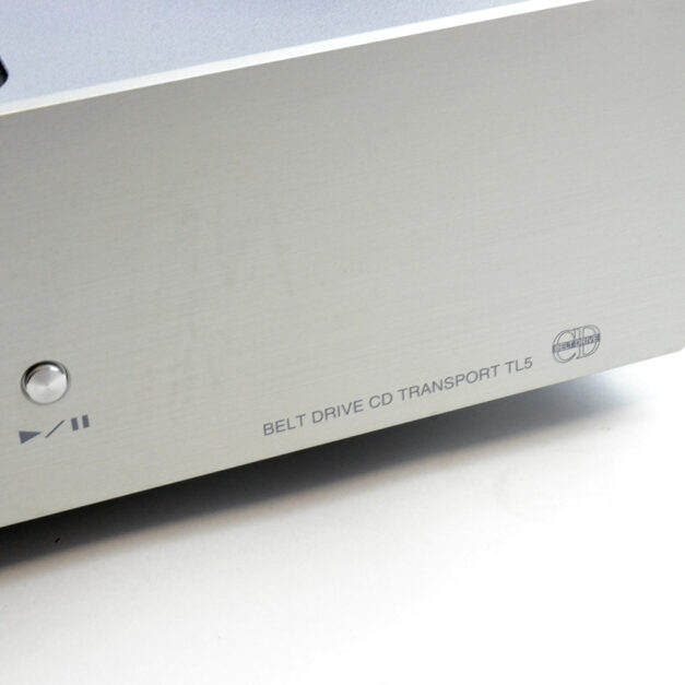 CEC TL5 CD Transport - Image 3