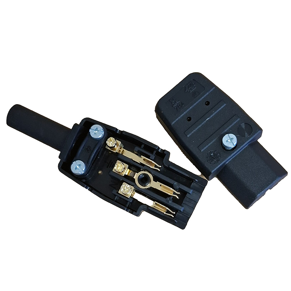 martin-kaiser-plug Martin Kaiser Gold-Plated IEC Connector - Image 1
